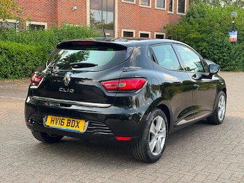 Used Renault Clio 2016 for sale - 79289745: Photo