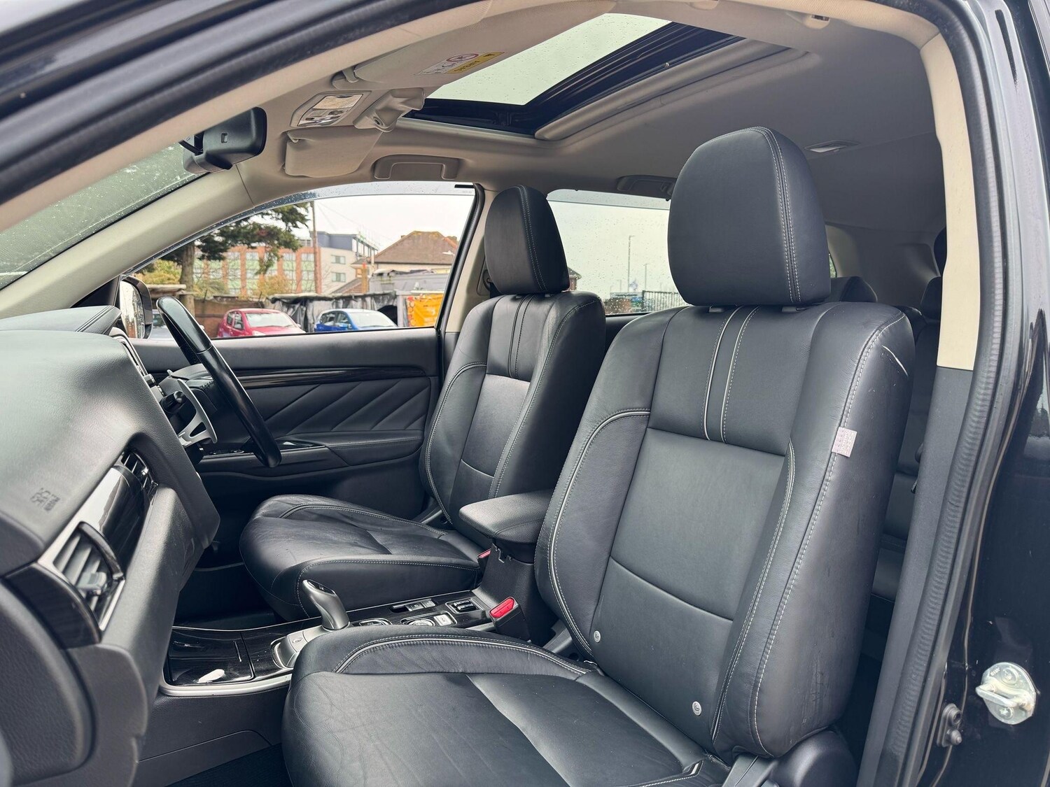 Used Mitsubishi Outlander for sale - 78092302: Photo 20