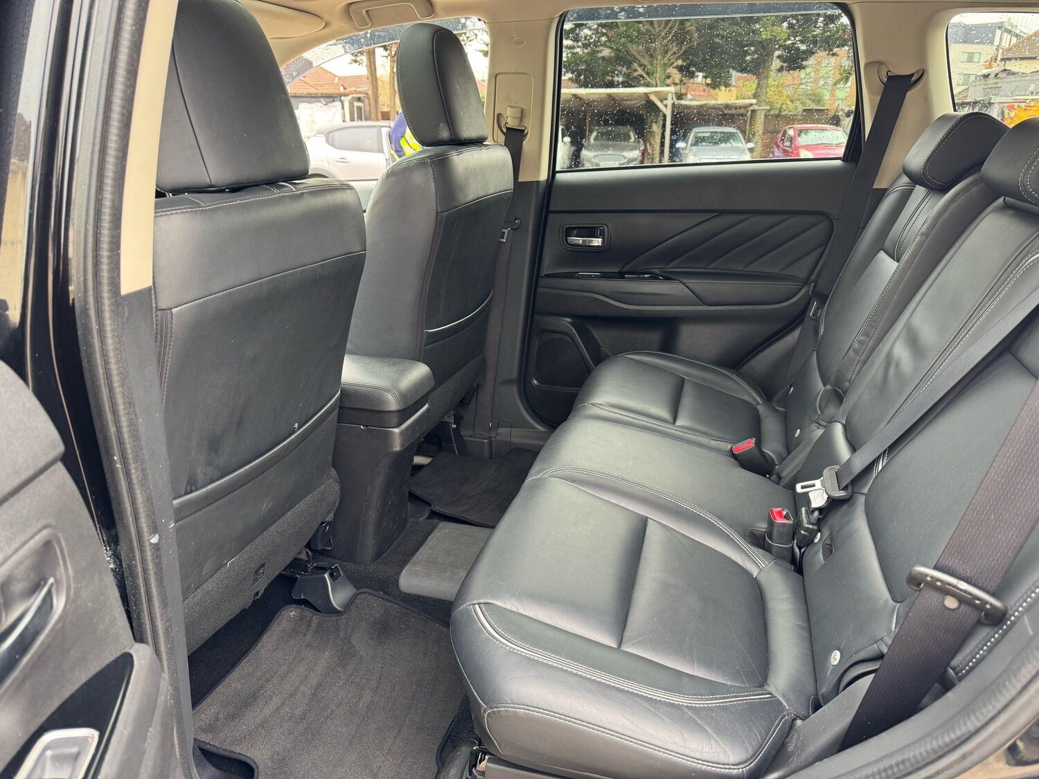 Used Mitsubishi Outlander for sale - 78092302: Photo 29