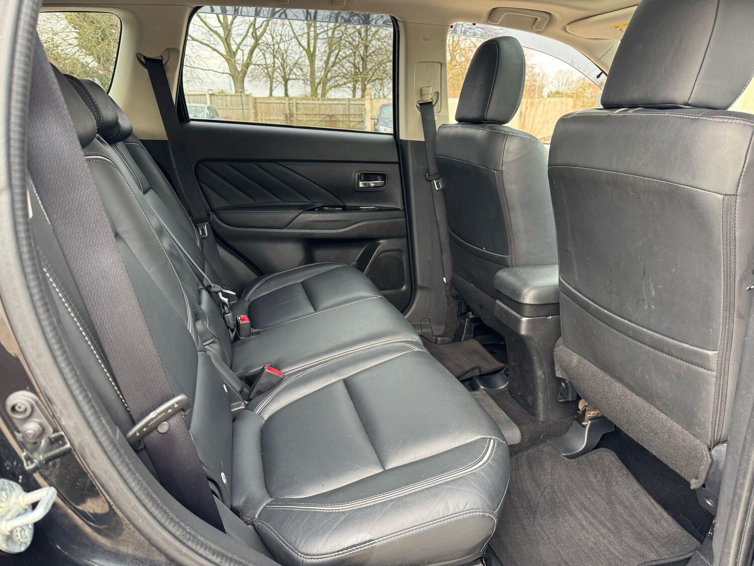 Used Mitsubishi Outlander for sale - 78092302: Photo 30