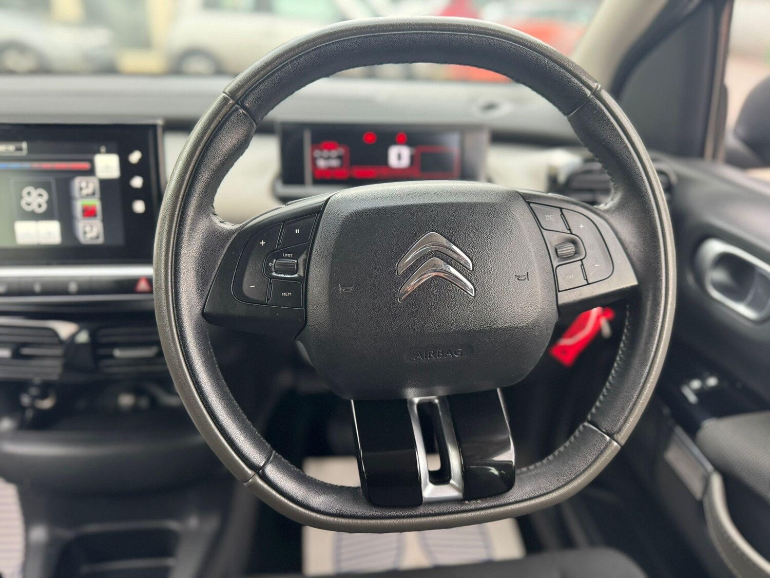 Used Citroen C4 Cactus for sale - 78092285: Photo 33