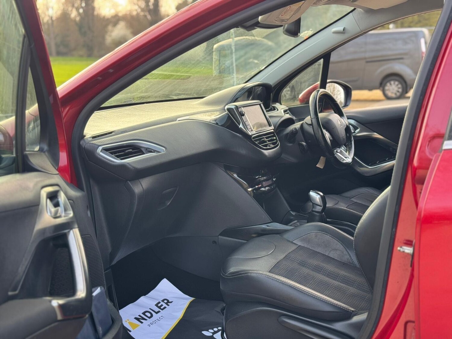 Used Peugeot 2008 for sale - 78092328: Photo 19