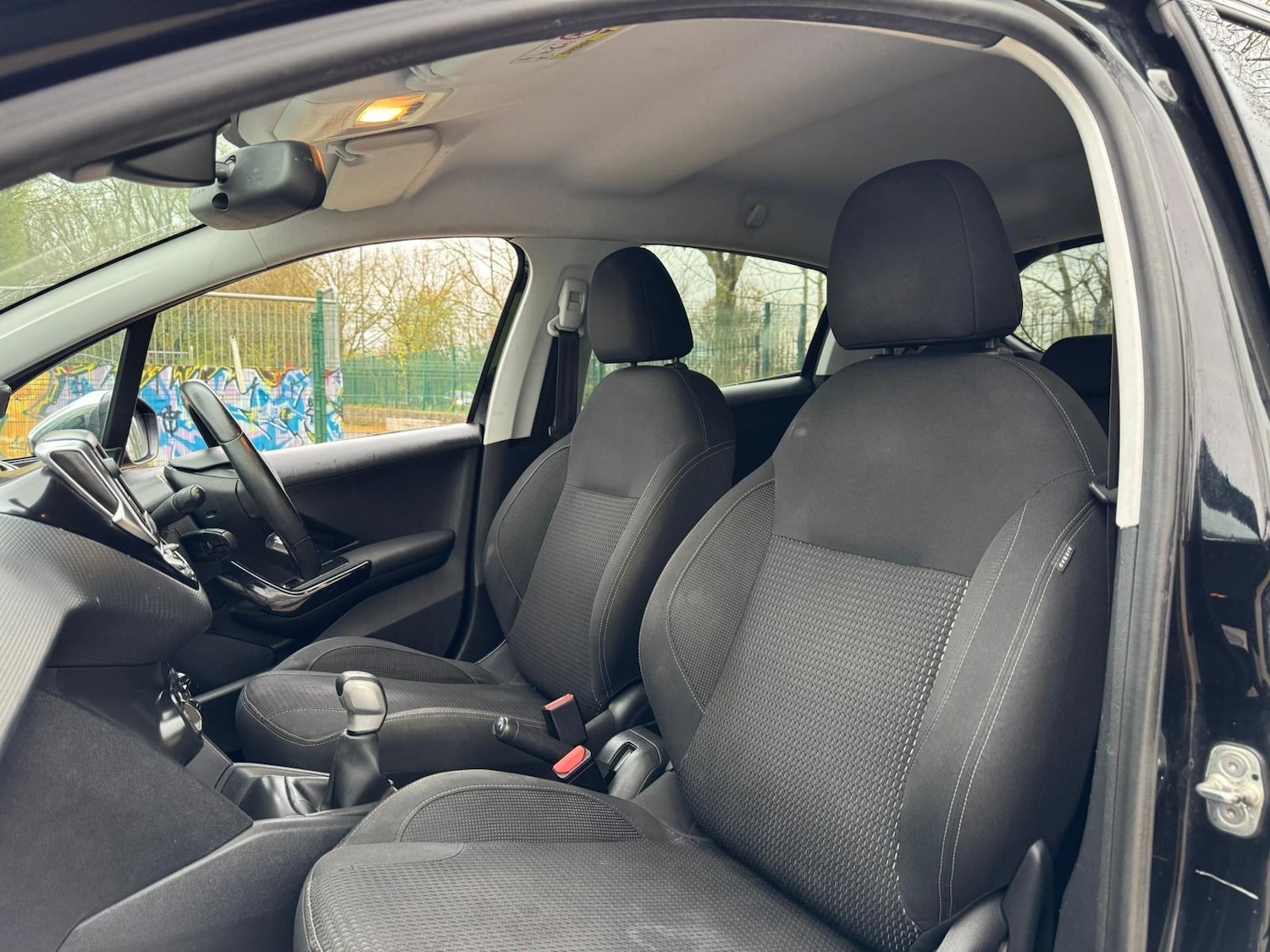 Used Peugeot 208 for sale - 78092286: Photo 21