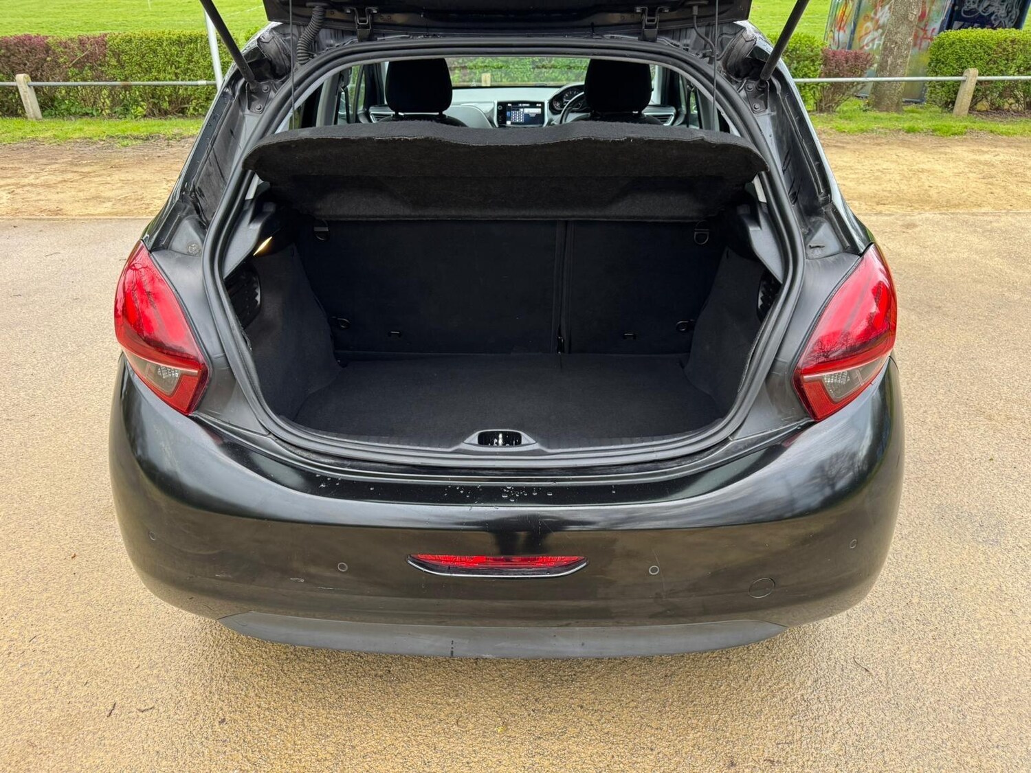 Used Peugeot 208 for sale - 78092286: Photo 25