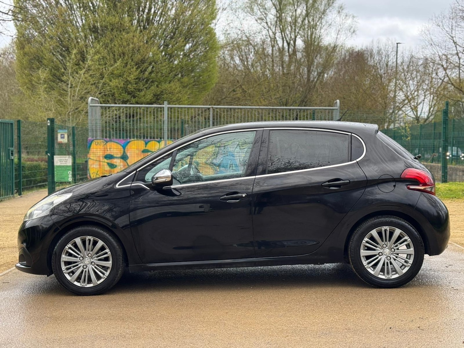 Used Peugeot 208 for sale - 78092286: Photo 9
