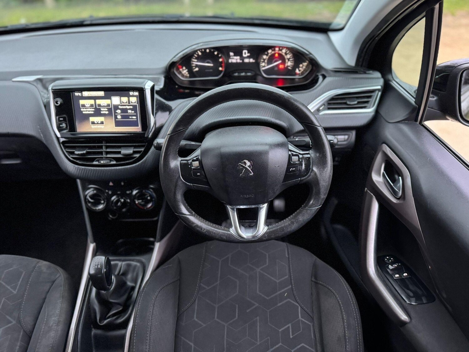 Used Peugeot 2008 for sale - 78092289: Photo 33