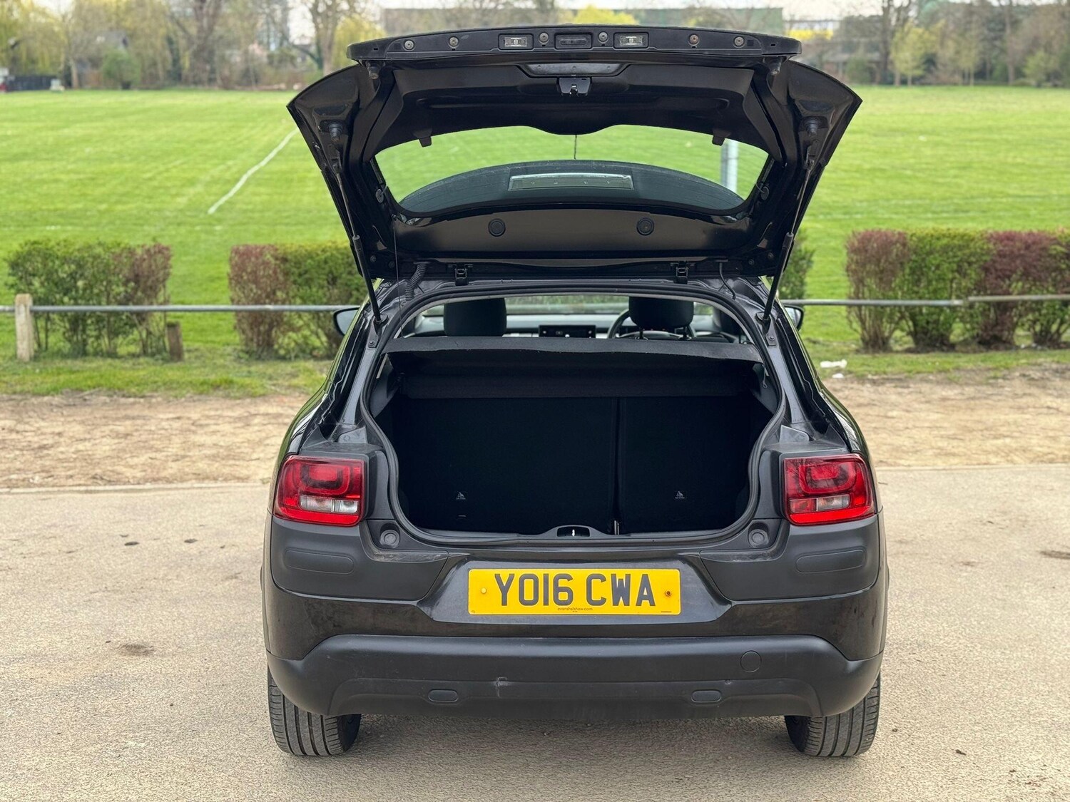 Used Citroen C4 Cactus for sale - 78092275: Photo 24