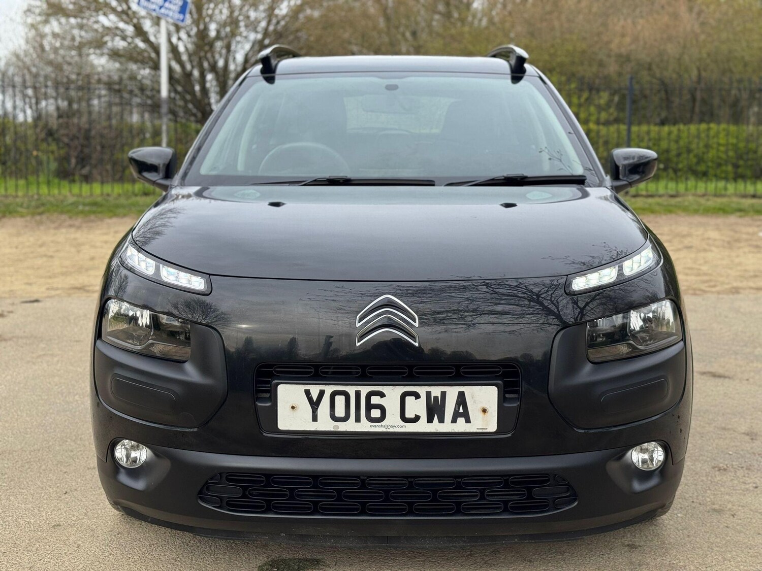 Used Citroen C4 Cactus for sale - 78092275: Photo 8