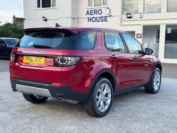 Used Land Rover Discovery Sport 2016 for sale - 78092280: Photo