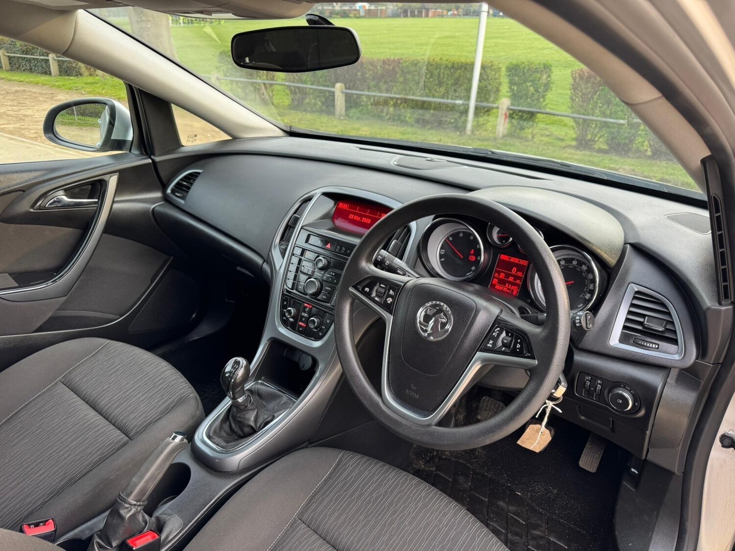 Used Vauxhall Astra for sale - 78092277: Photo 17