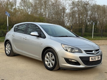 Used Vauxhall Astra 2016 for sale - 78092277: Photo