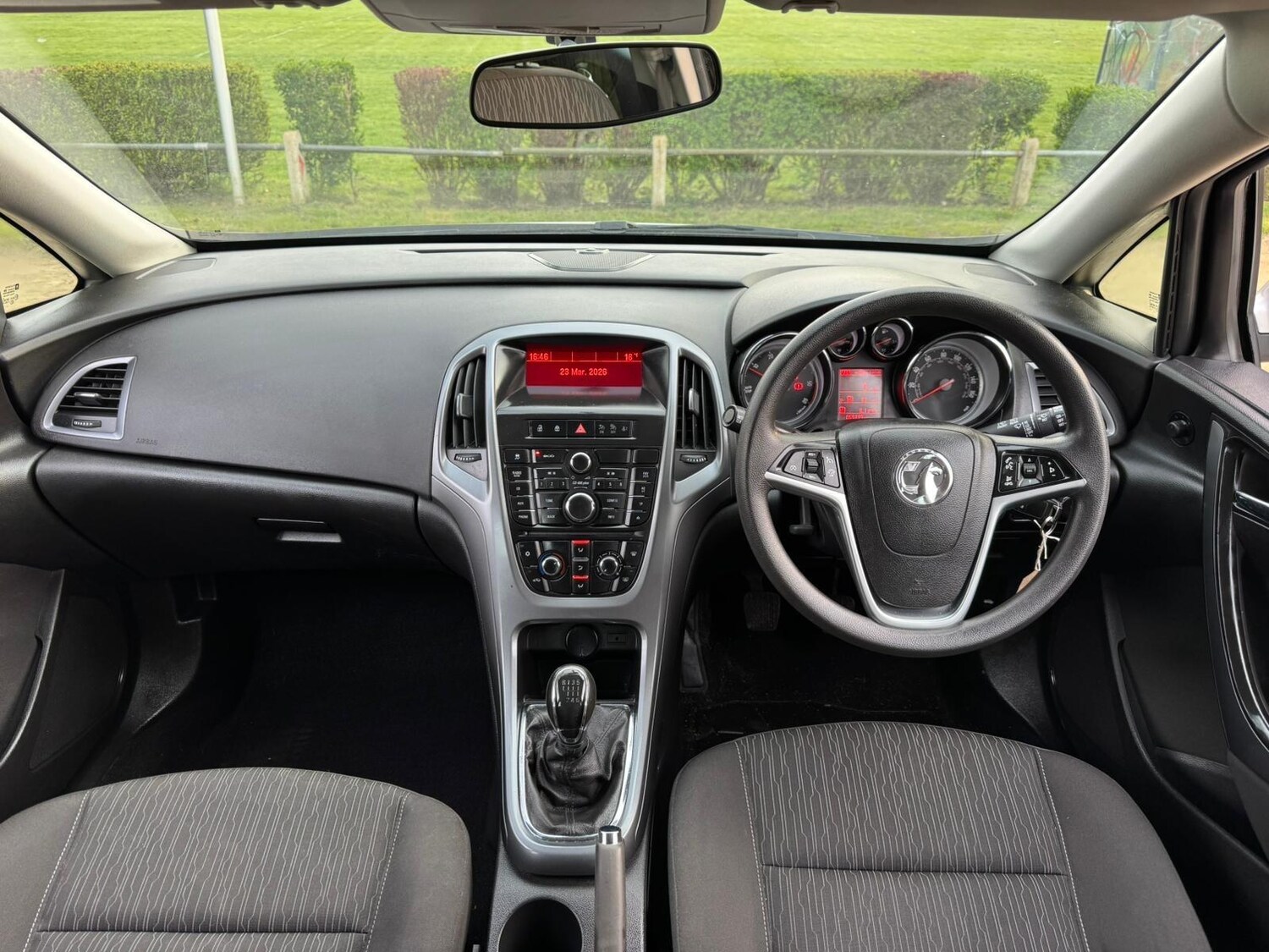 Used Vauxhall Astra for sale - 78092277: Photo 29