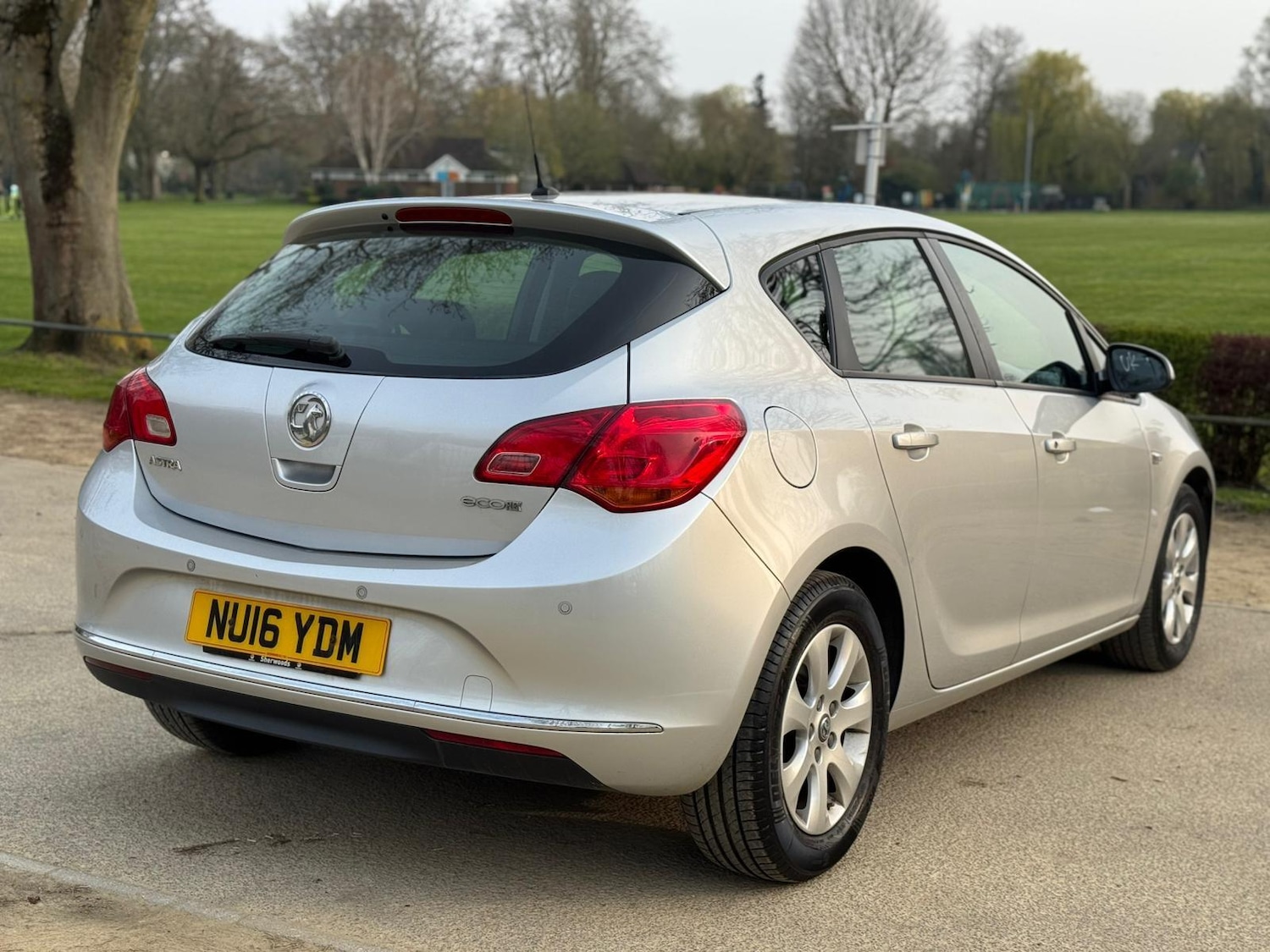 Used Vauxhall Astra for sale - 78092277: Photo 4