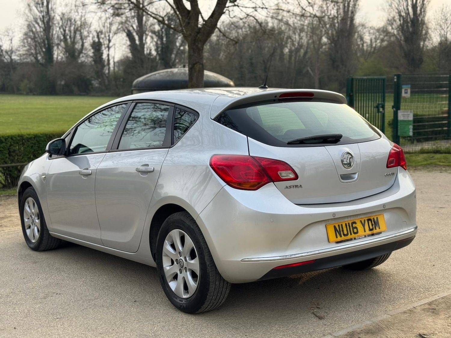 Used Vauxhall Astra for sale - 78092277: Photo 5