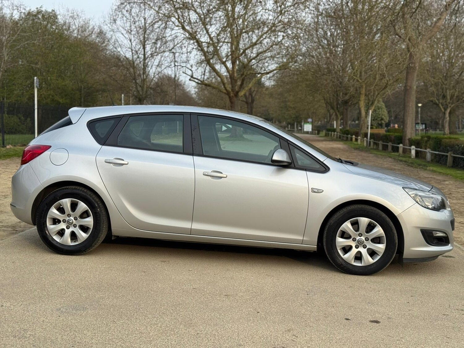 Used Vauxhall Astra for sale - 78092277: Photo 8
