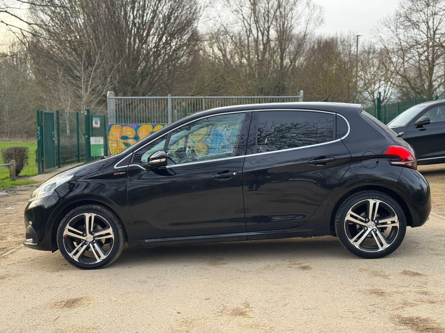 Used Peugeot 208 for sale - 78092384: Photo 9