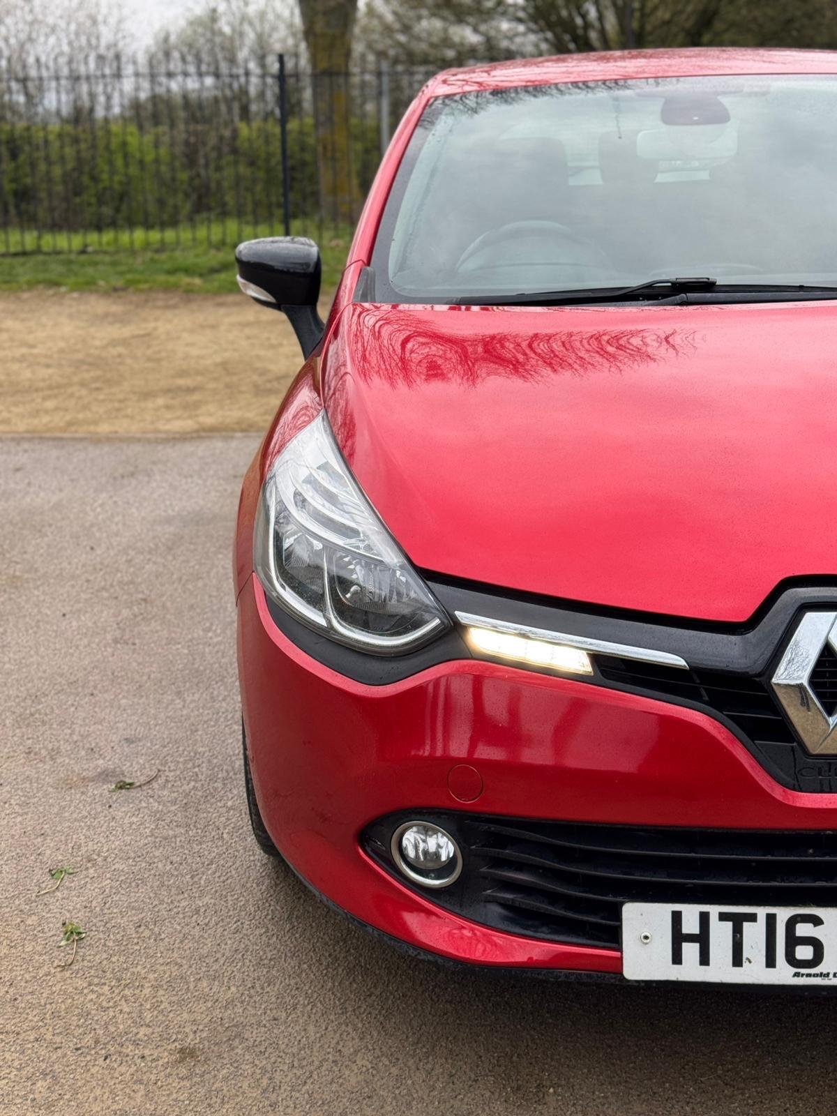 Used Renault Clio for sale - 78092291: Photo 10