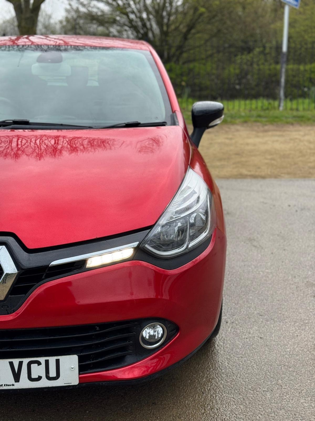 Used Renault Clio for sale - 78092291: Photo 11