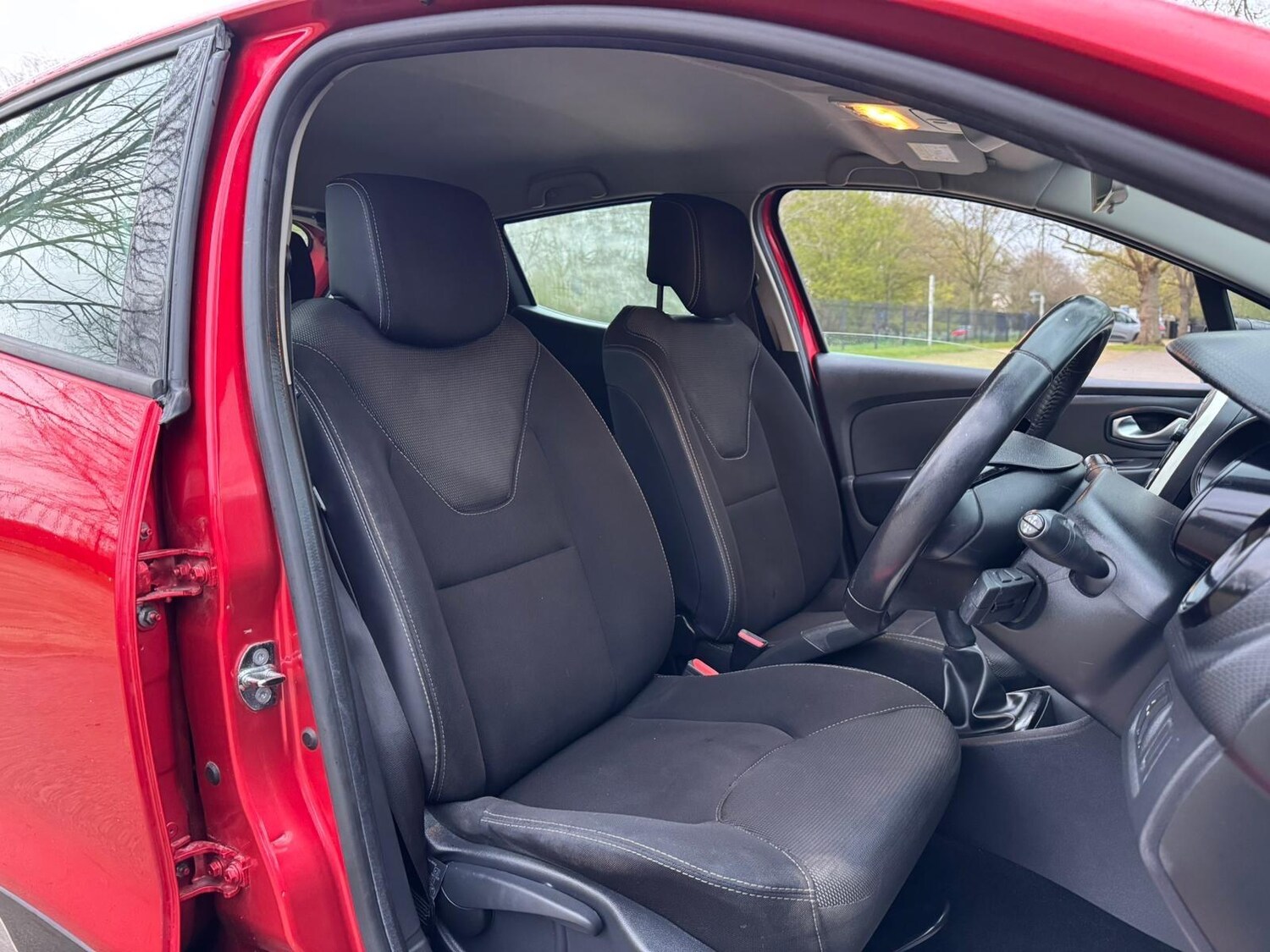 Used Renault Clio for sale - 78092291: Photo 18