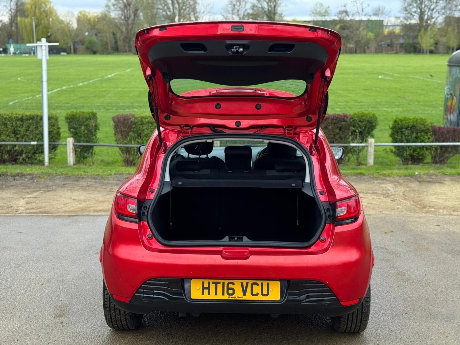 Used Renault Clio for sale - 78092291: Photo 24