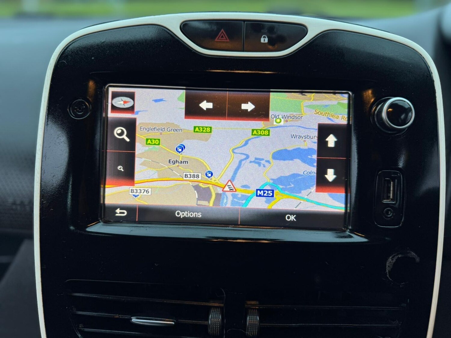 Used Renault Clio for sale - 78092291: Photo 33