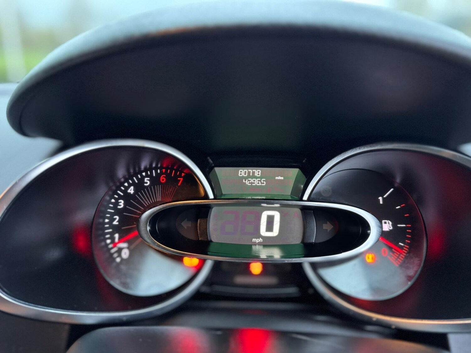 Used Renault Clio for sale - 78092291: Photo 35