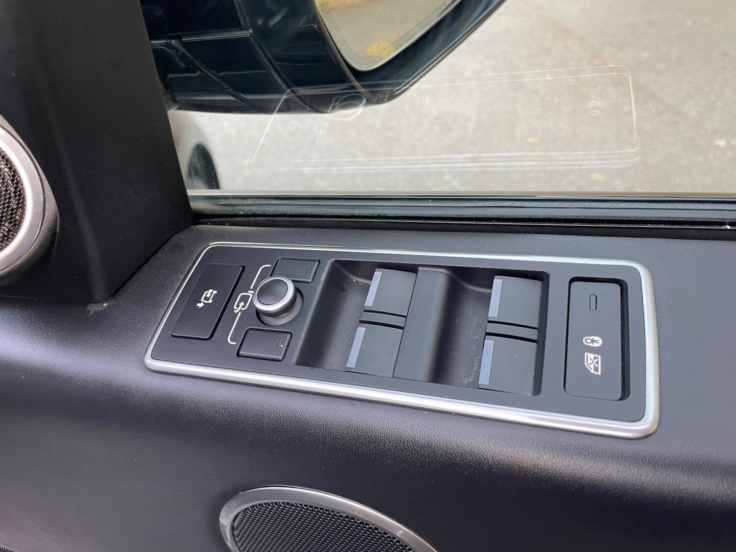 Used Land Rover Range Rover for sale - 78092330: Photo 34