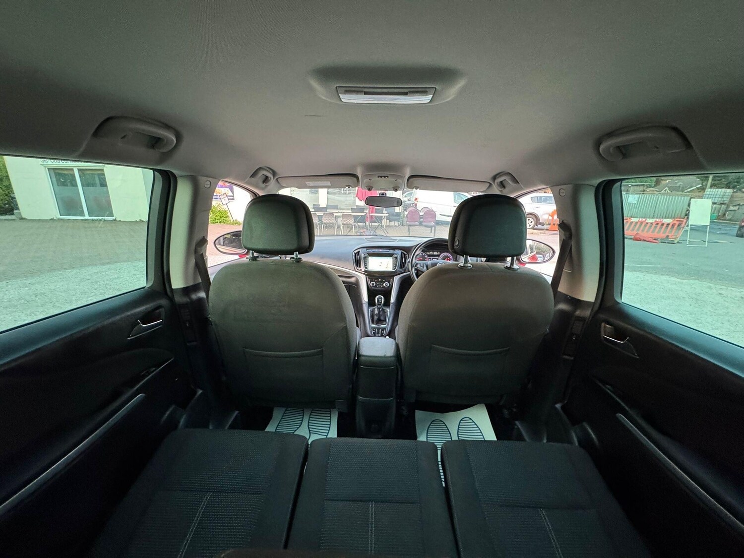 Used Vauxhall Zafira Tourer for sale - 78092300: Photo 27