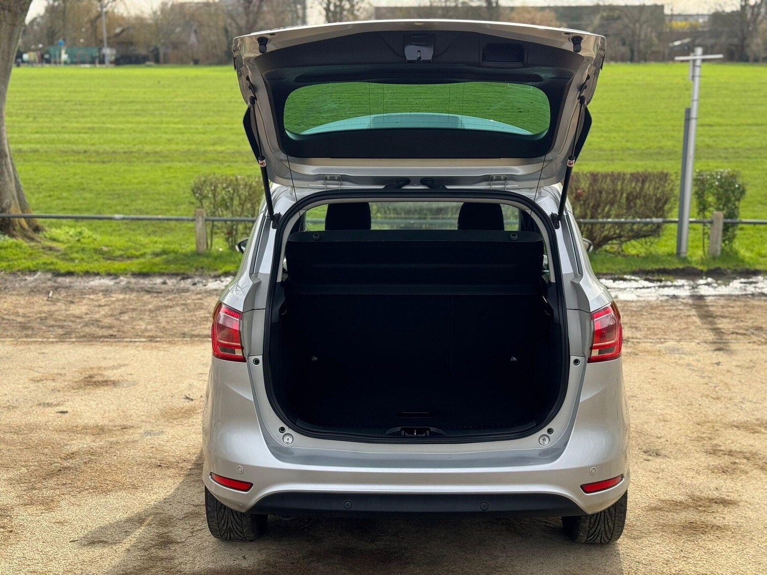 Used Ford B-MAX for sale - 78092385: Photo 24