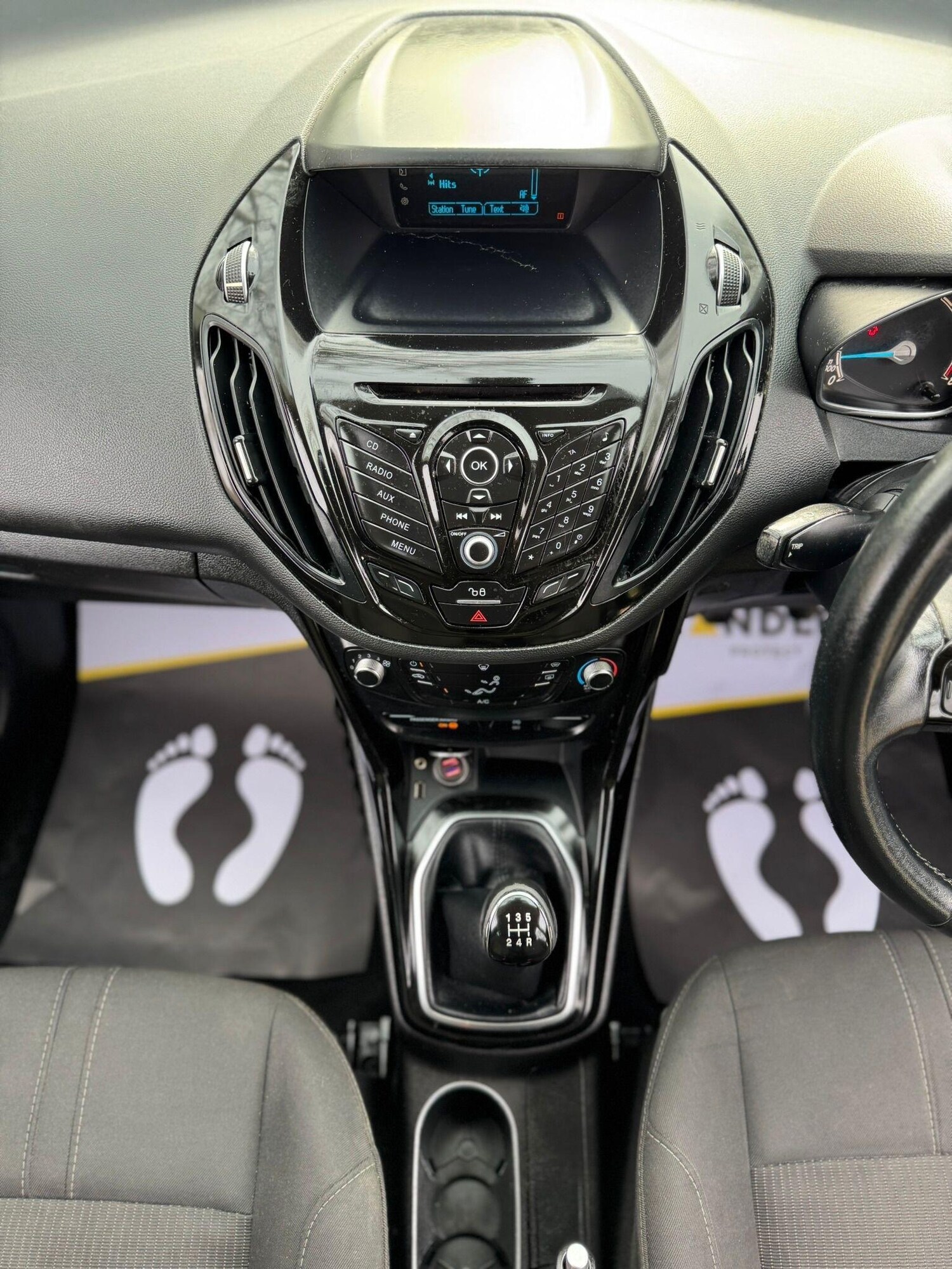 Used Ford B-MAX for sale - 78092385: Photo 32