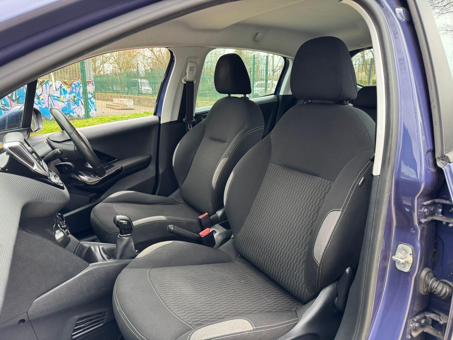 Used Peugeot 208 for sale - 78092309: Photo 21