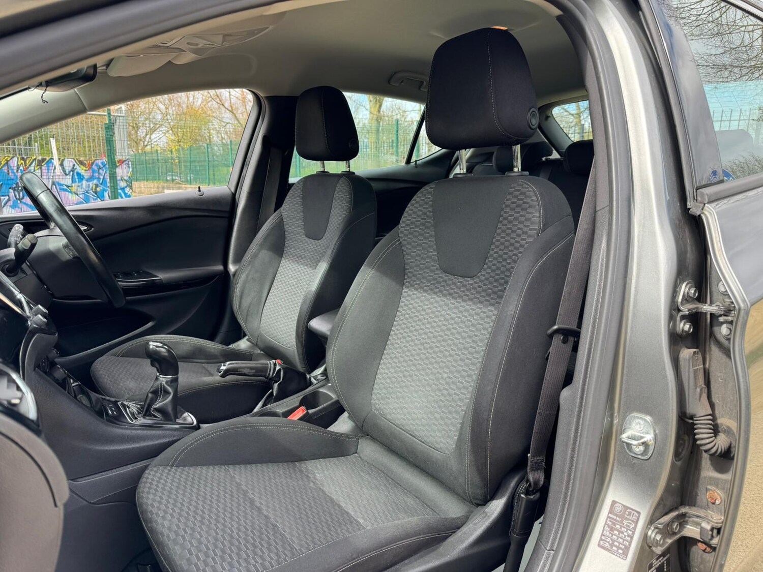 Used Vauxhall Astra 2017 for sale - 78092295: Photo 21