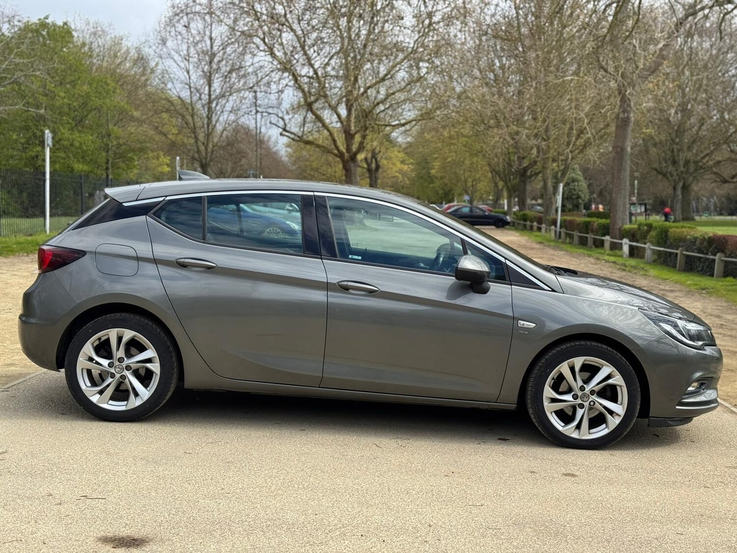 Used Vauxhall Astra 2017 for sale - 78092295: Photo 8