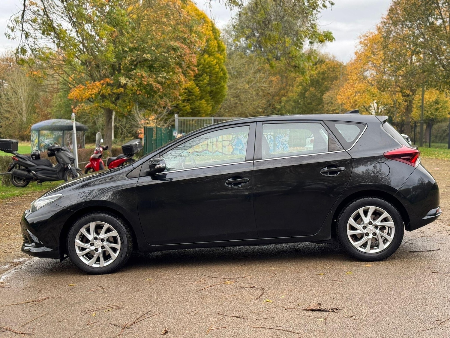 Used Toyota Auris 2015 for sale - 78092278: Photo 9