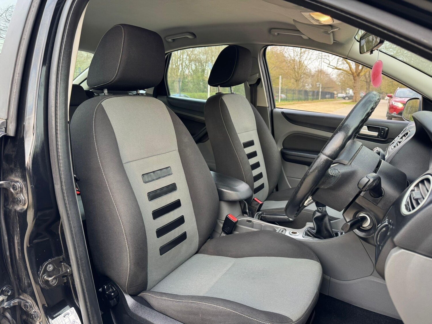 Used Ford Focus for sale - 78092279: Photo 17