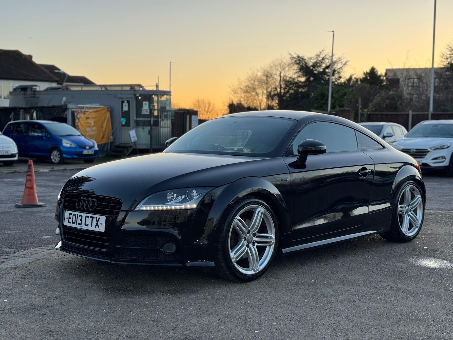 Used Audi TT for sale - 78092341: Photo 2