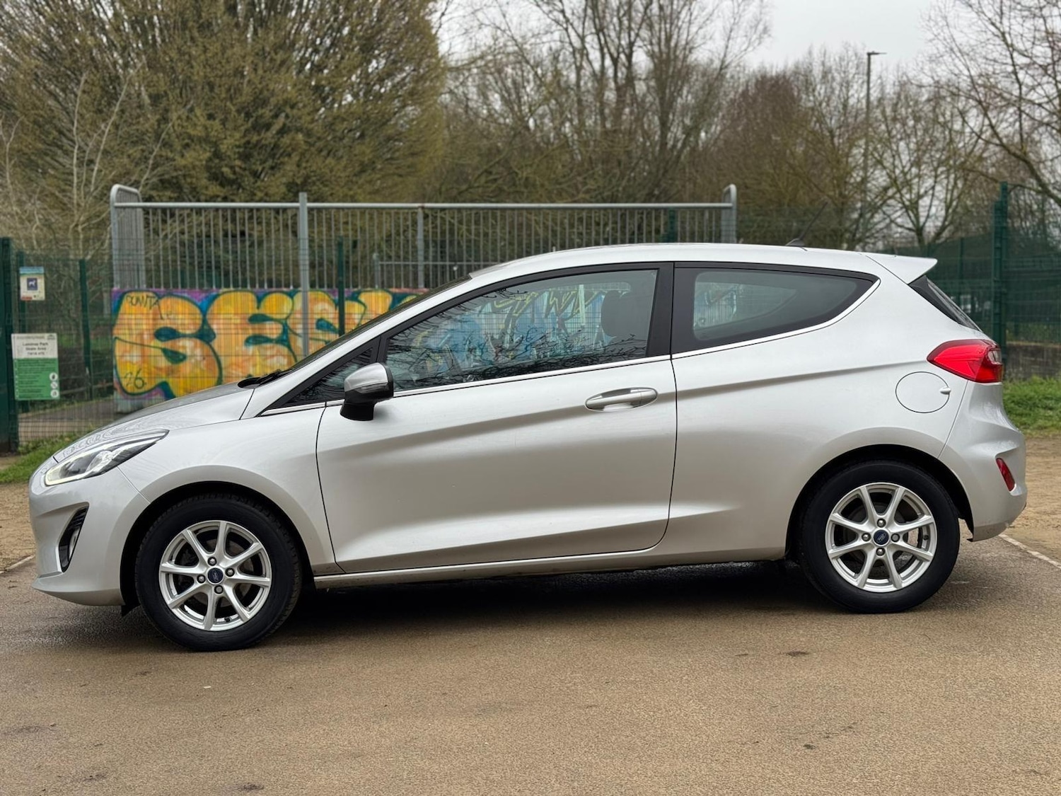 Used Ford Fiesta for sale - 78092353: Photo 9