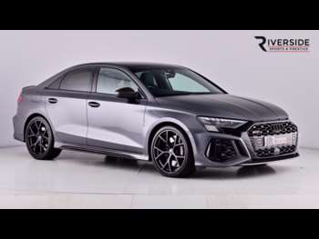 2022 (71) - RS 3 TFSI Quattro Carbon Black 4dr S Tronic