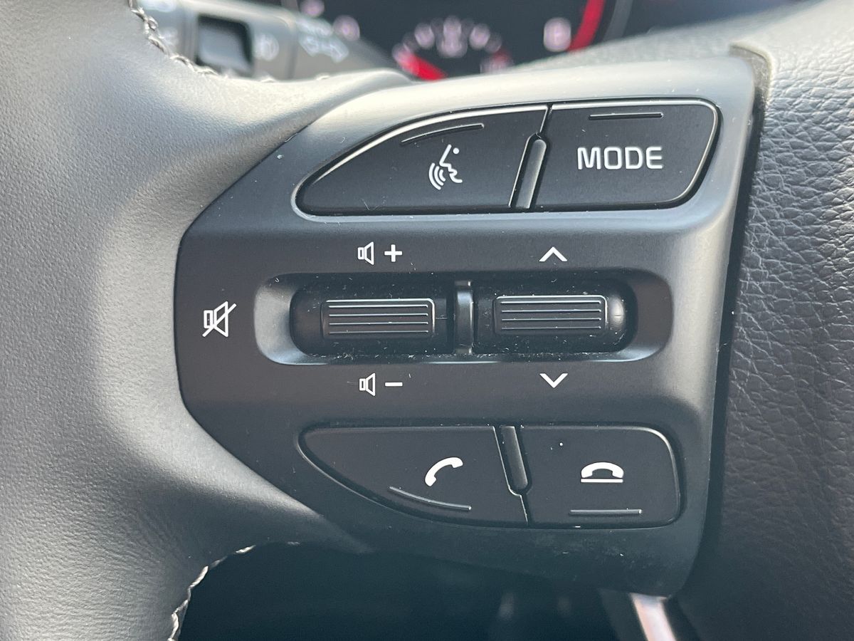 Used Kia Stonic 2024 for sale - 77884683: Photo 24