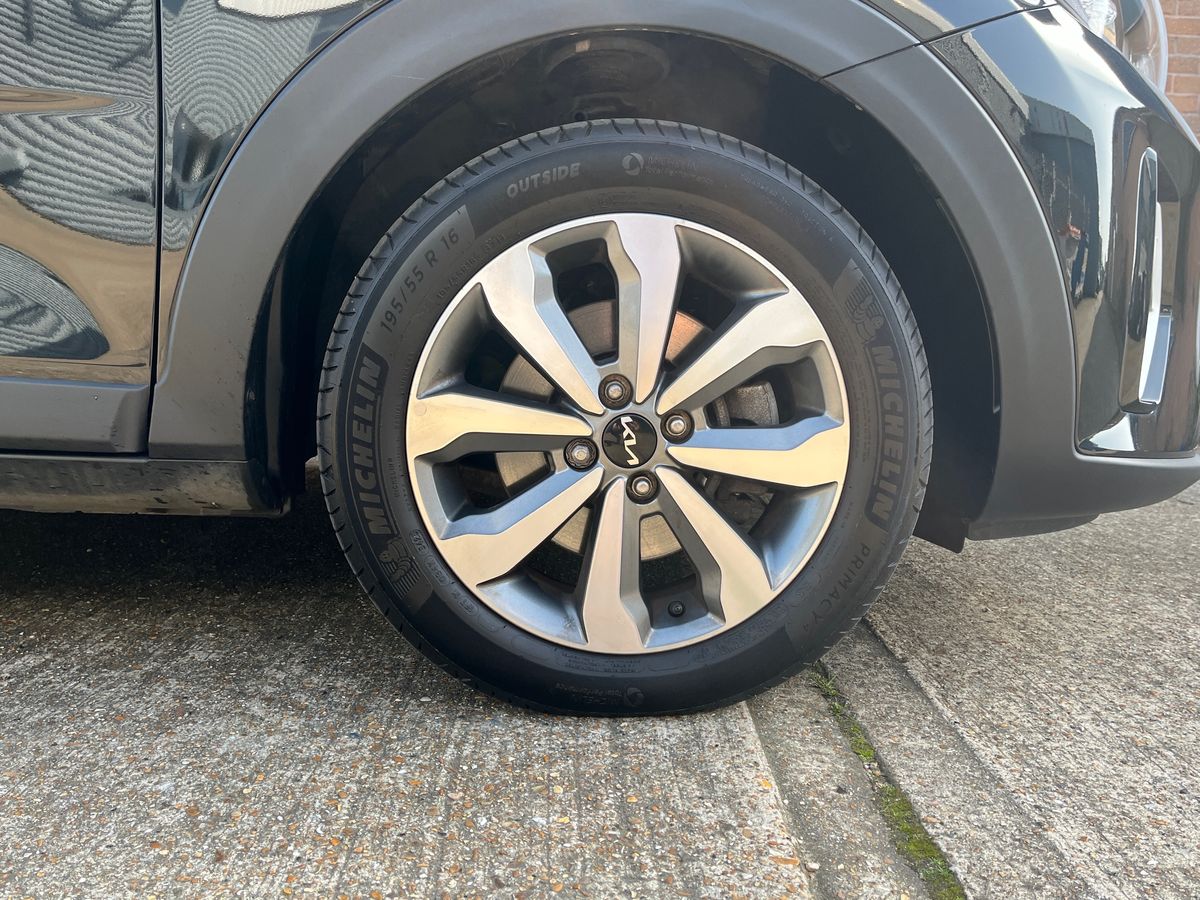 Used Kia Stonic 2024 for sale - 77884683: Photo 9