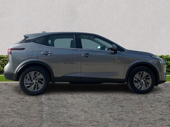 Used Nissan Qashqai 2021 for sale - 77893908: Photo