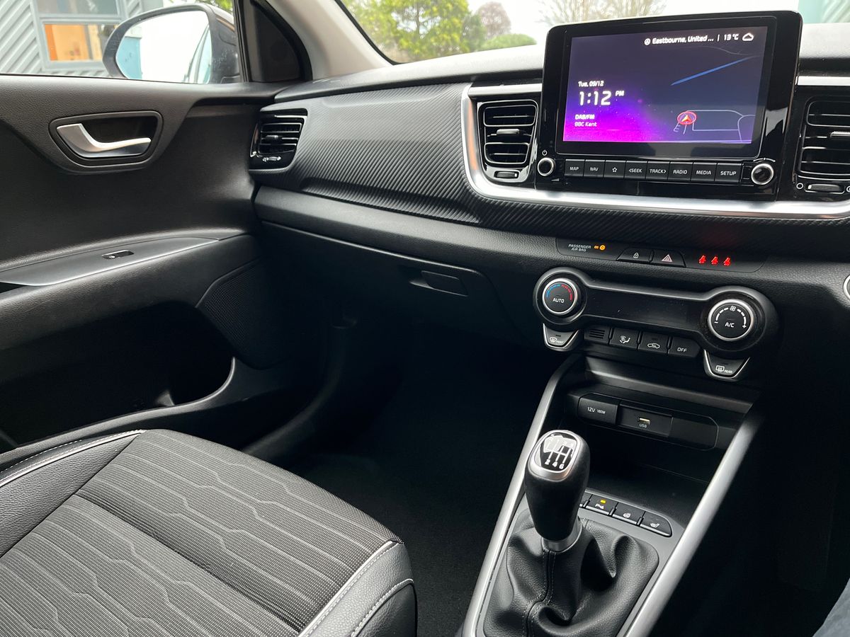 Used Kia Stonic 2023 for sale - 77884607: Photo 15