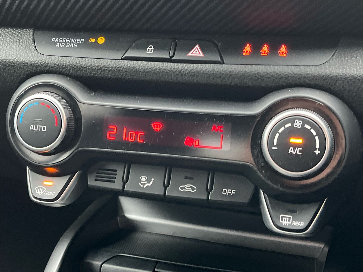 Used Kia Stonic 2023 for sale - 77884607: Photo 17