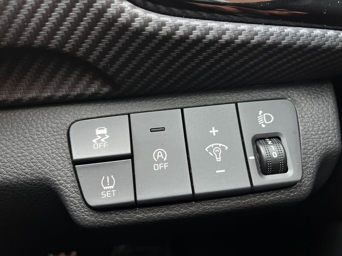 Used Kia Stonic 2023 for sale - 77884607: Photo 29