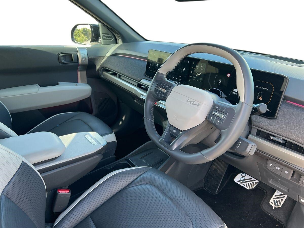 Used Kia EV3 2025 for sale - 77884600: Photo 10