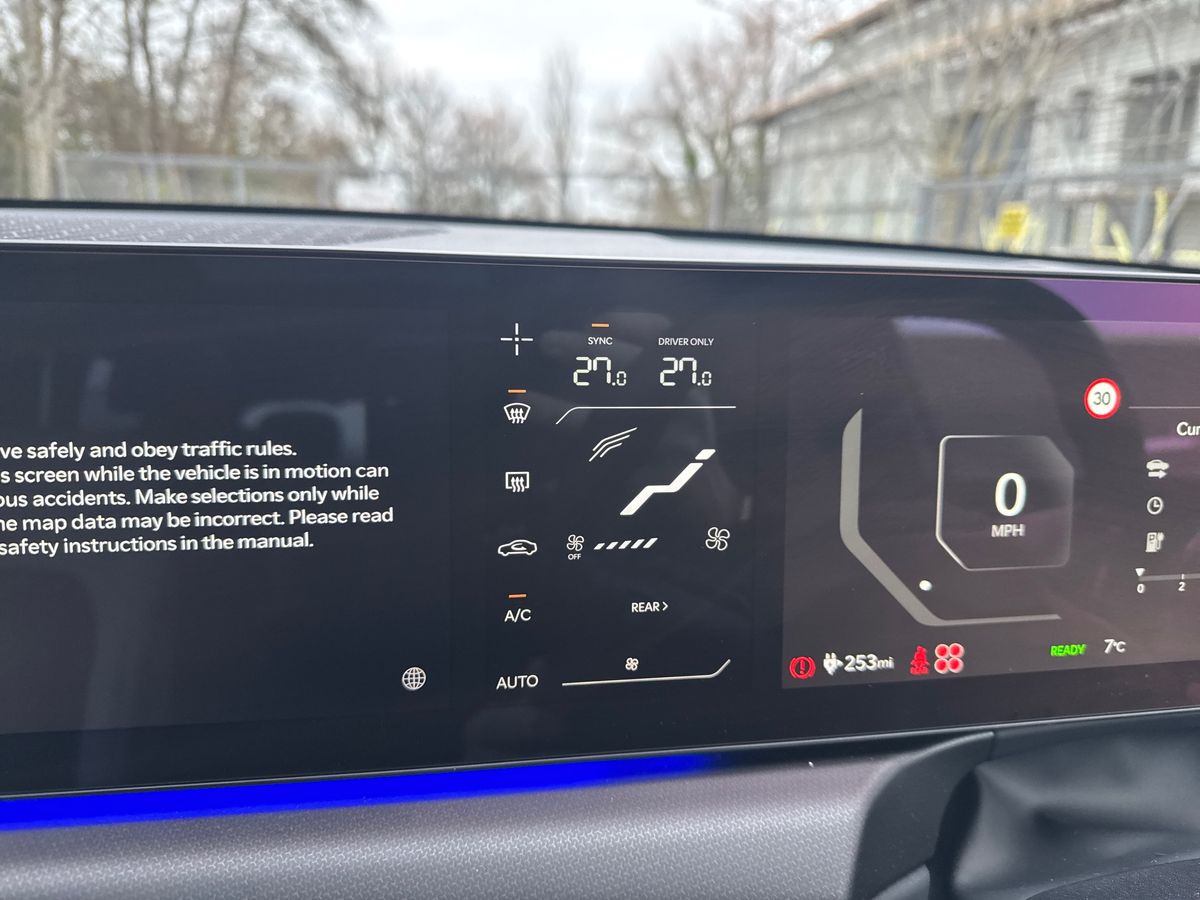 Used Kia EV9 2025 for sale - 77884602: Photo 17