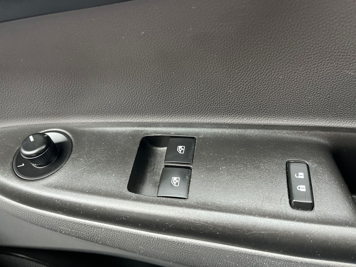 Used Vauxhall Viva 2018 for sale - 77884664: Photo 18