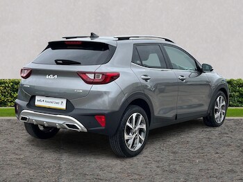 Used Kia Stonic 2024 for sale - 77950629: Photo