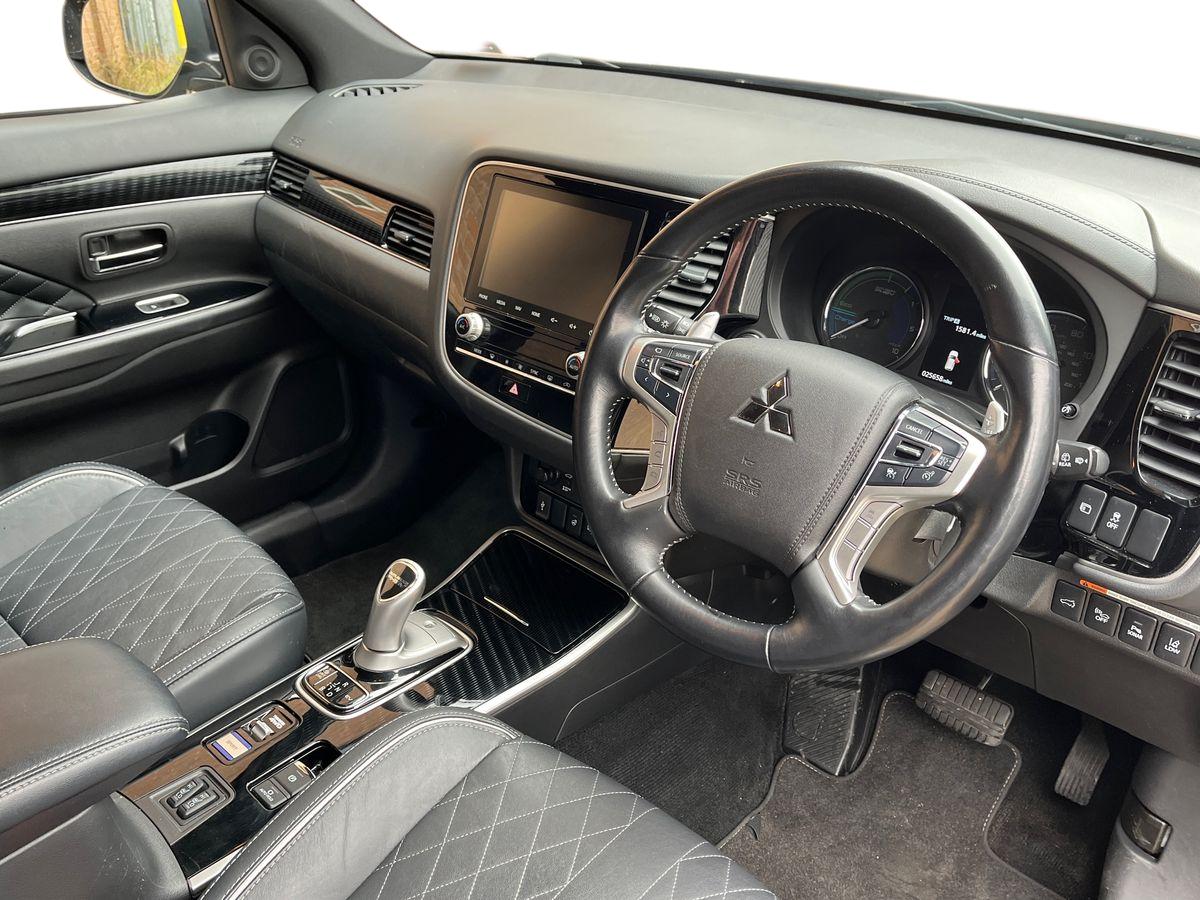 Used Mitsubishi Outlander 2020 for sale - 77884685: Photo 11