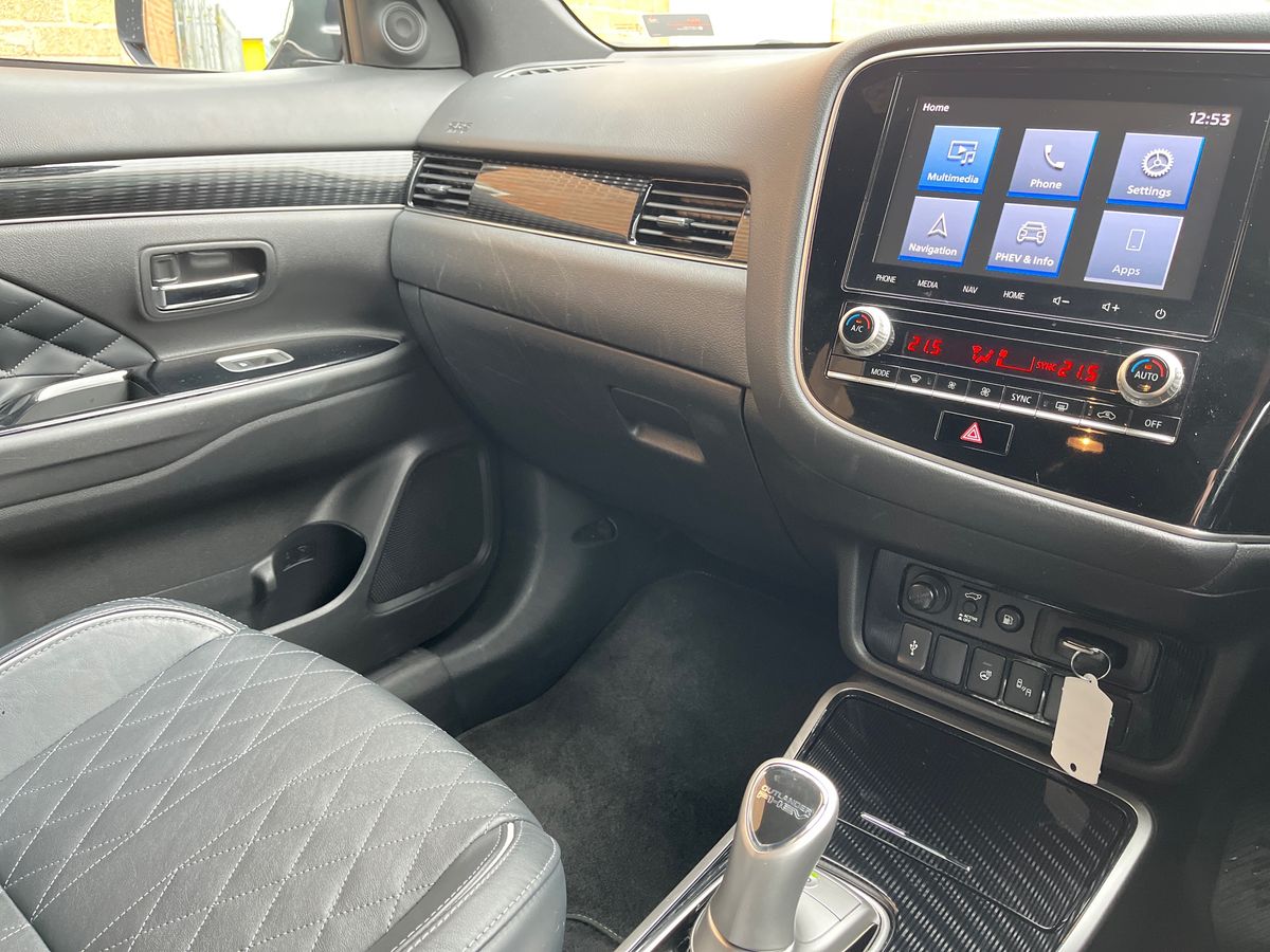 Used Mitsubishi Outlander 2020 for sale - 77884685: Photo 15